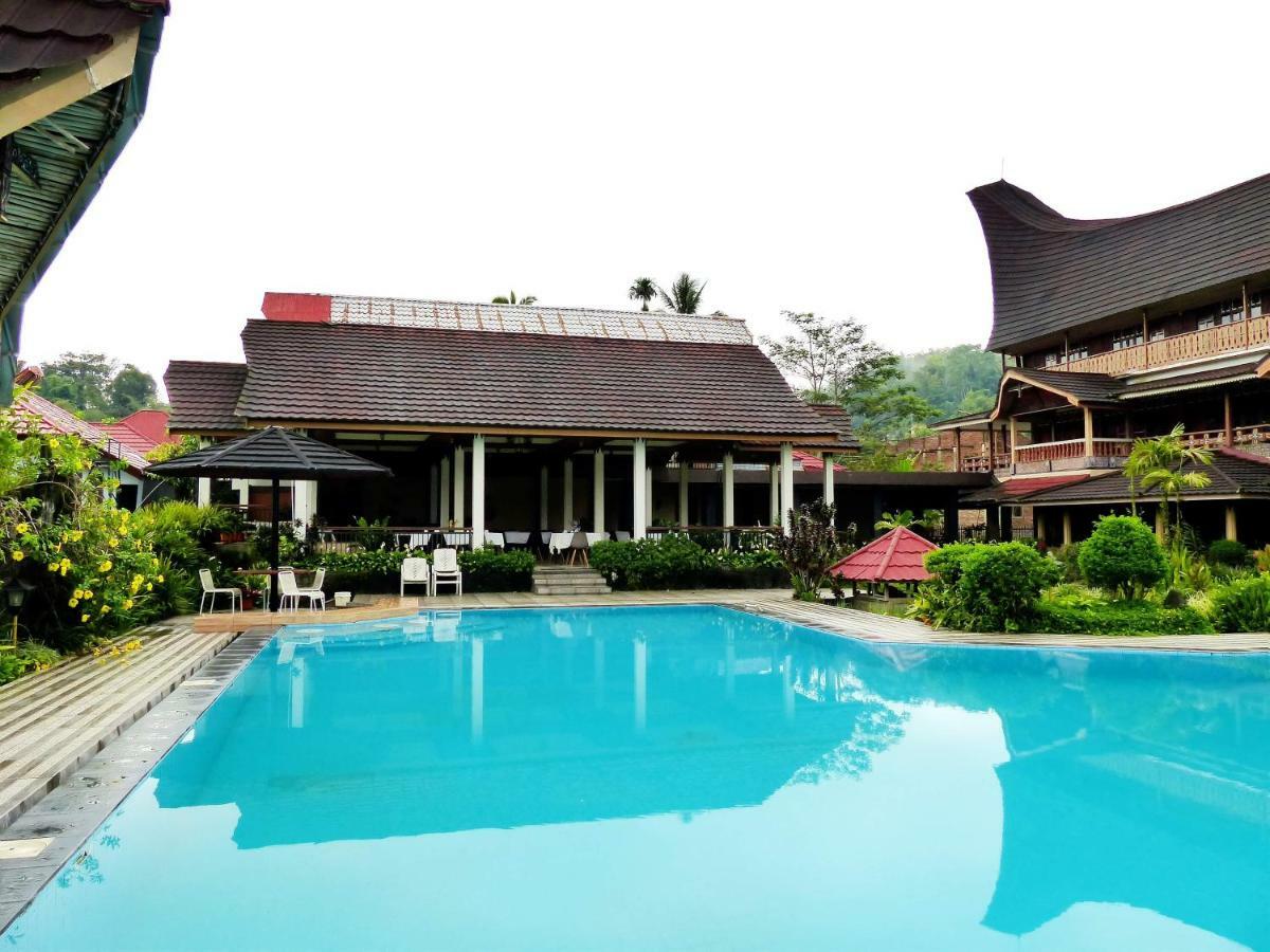 Toraja Torsina Hotel Rantepao Exterior photo